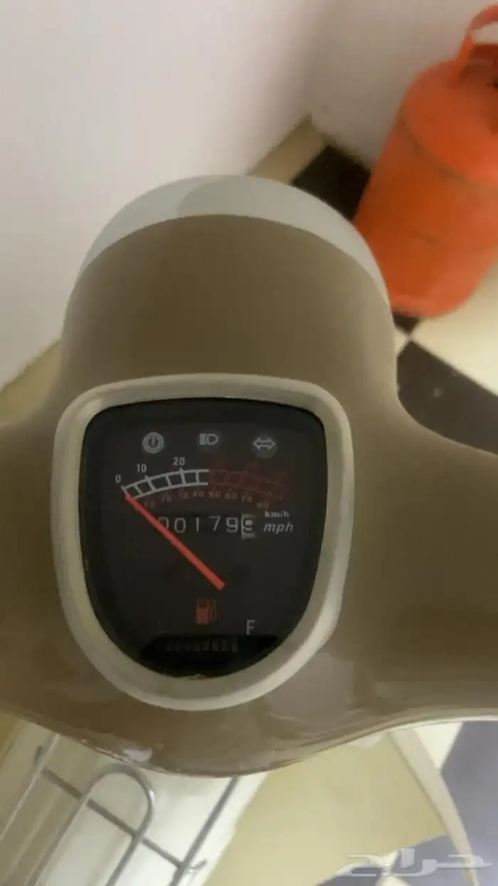 مكنه موتوسيكل للبيع لاعلى سعر مشتغلش غير اسبوع فقط واتركنت 7