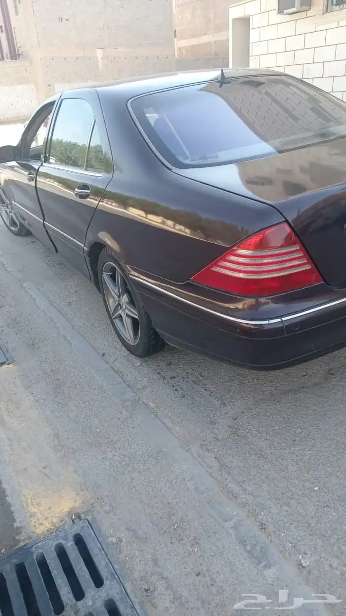 للبيع سيارة مرسيدس 2001 فياكرا 1