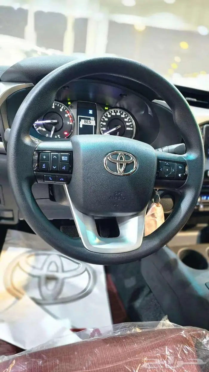 هايلوكس كويتي بدون دبل 2025 5