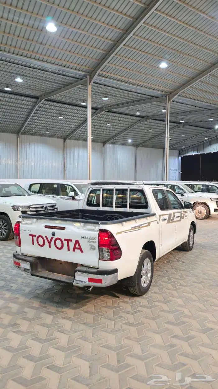 هايلوكس كويتي بدون دبل 2025 15