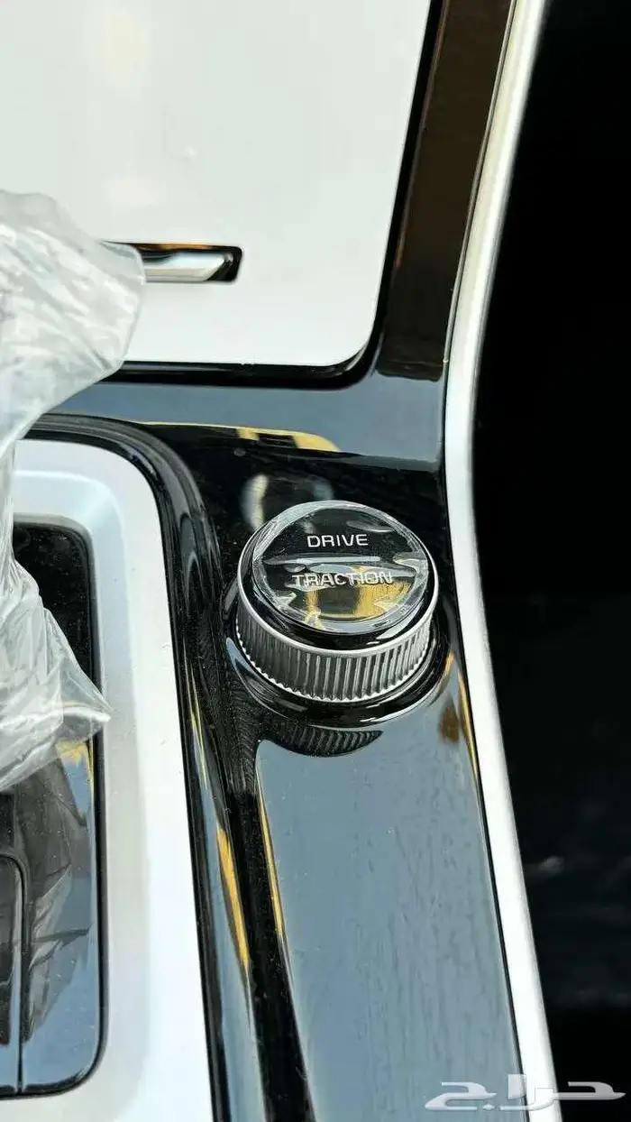 كيا سيلتوس استاندر 2025 لدى الخضر للسيارات 9