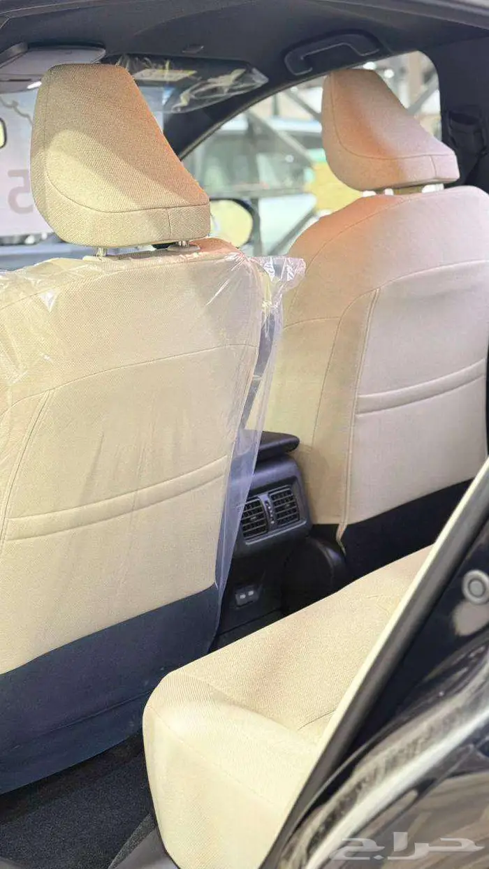 تويوتا كامري E سعودي 2025 16