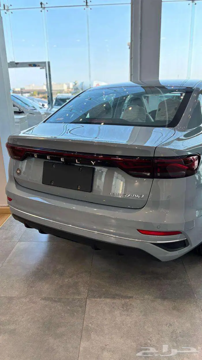 عرض نوفمبر على جيلي امجراند 6