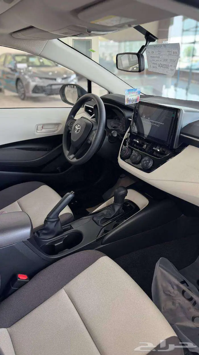 تويوتا كورولا MR مطوره فتحة سقف 4