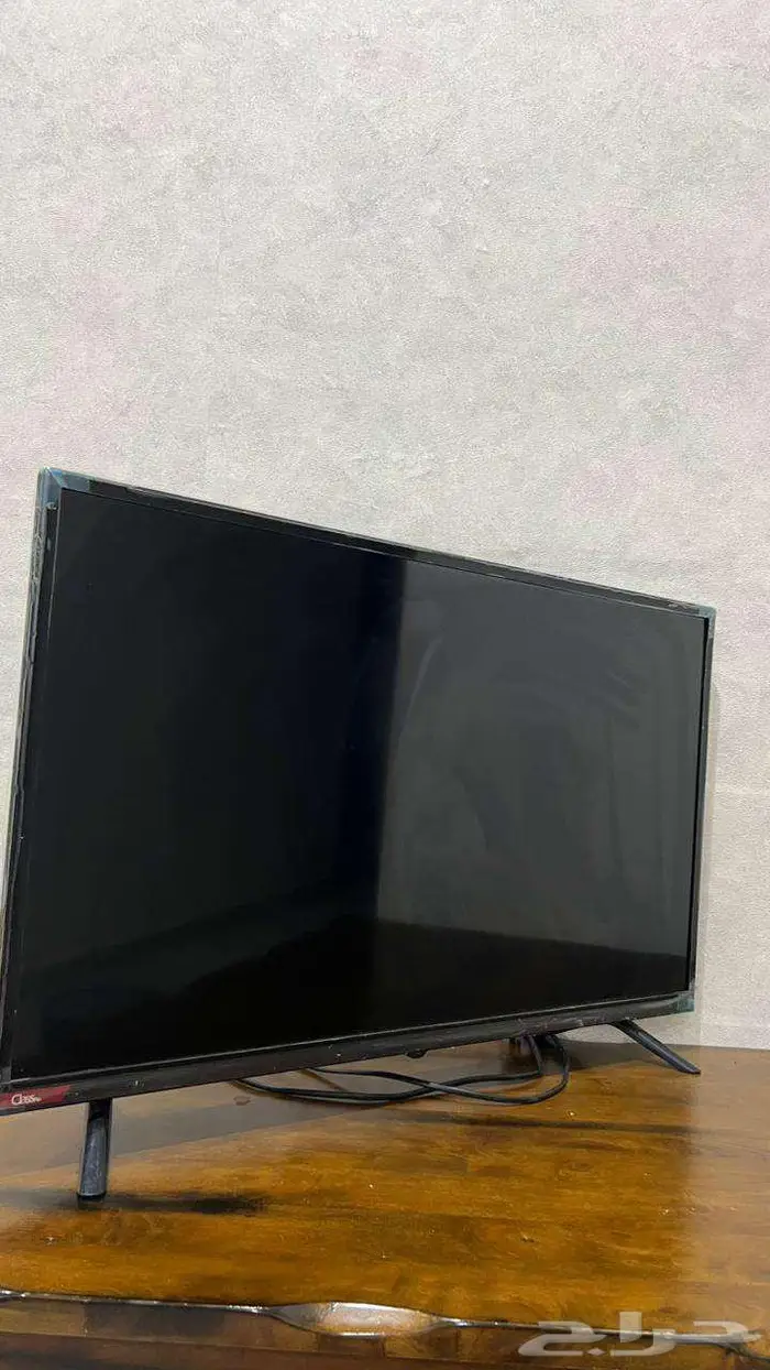 جهاز سوني 4 مع عدة اشرطة مع شاشة 32 كلاس برو 0