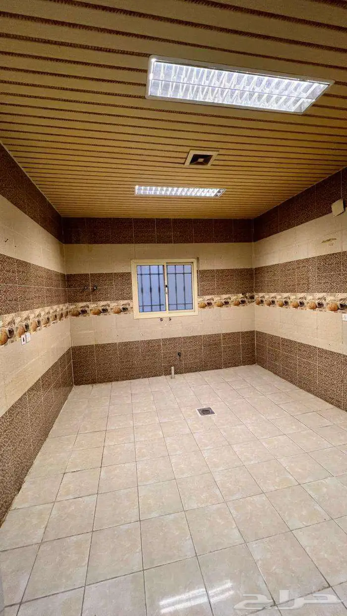 فيلا المونسية   مخطط 37 المساحة  260 م2 -1991- 1