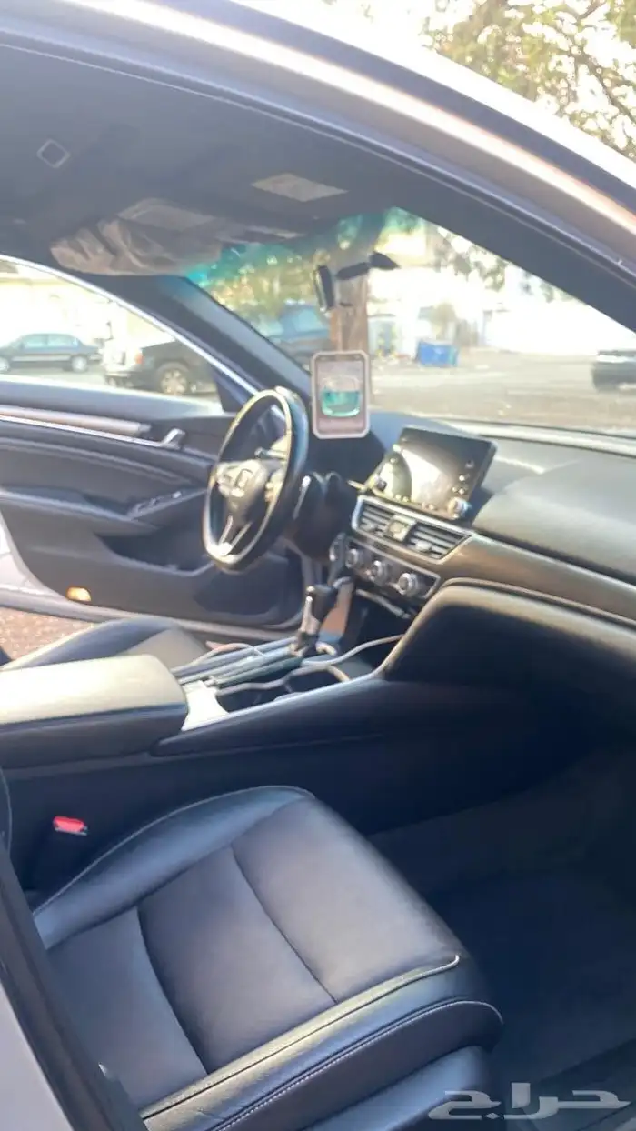 اكورد للبيع الموديل 2020 7