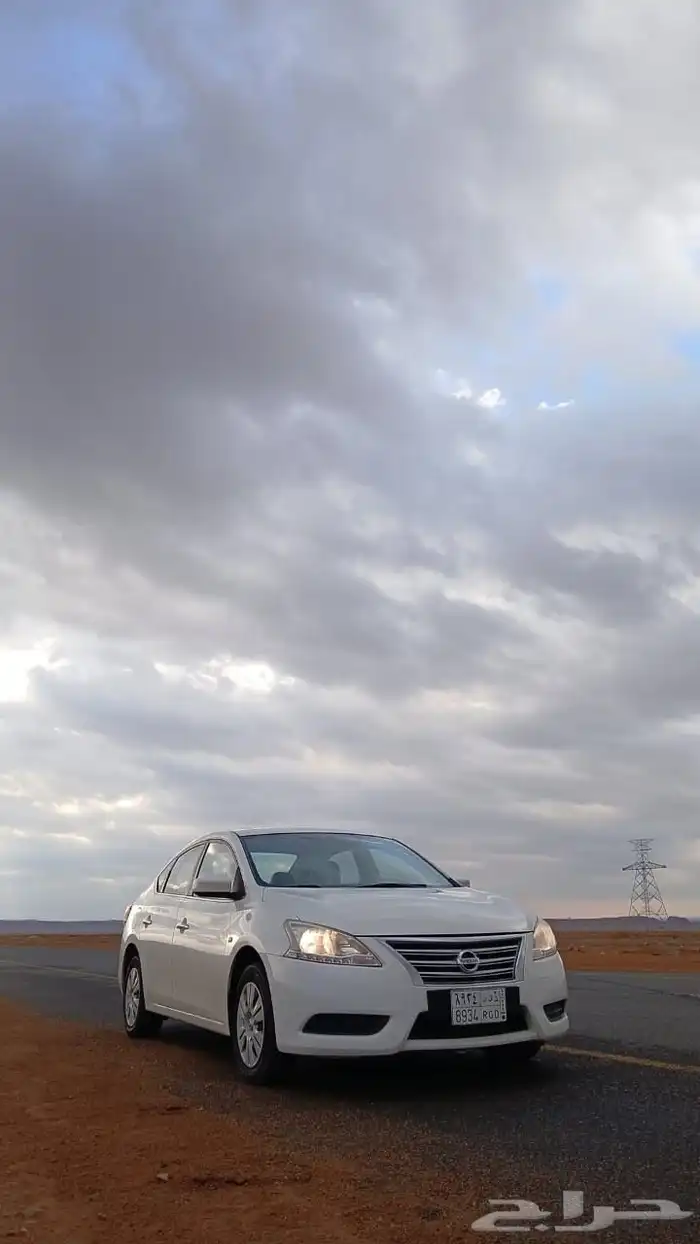 نيسان سنترا موديل 2016 ماشي 130الف مصدوم 8