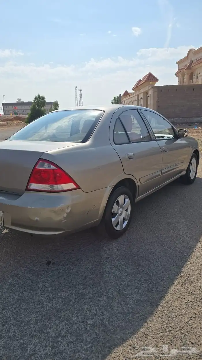 نيسان صني 2011 2