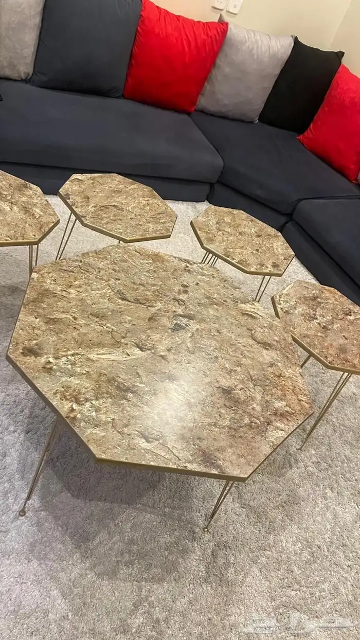 طاولات خدمة 0