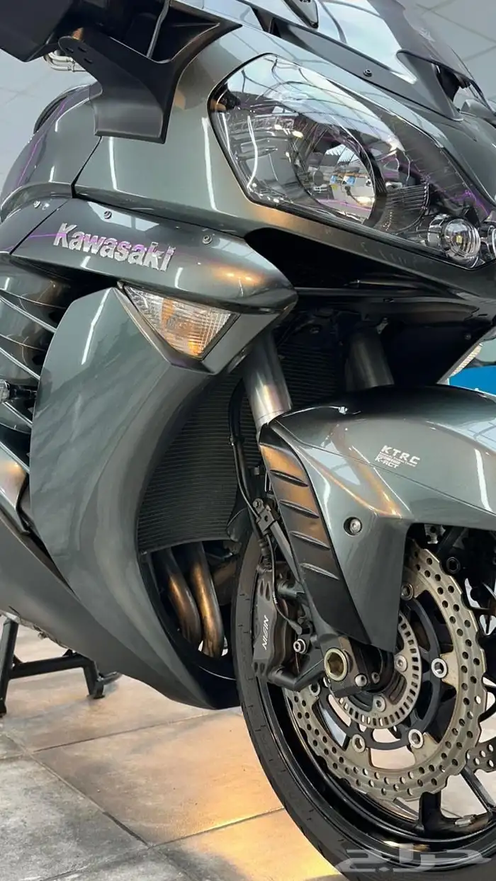 دباب كوزاكي 2013 كونكورس GTR1400 8