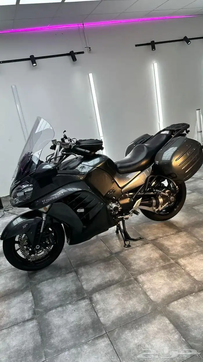 دباب كوزاكي 2013 كونكورس GTR1400 0