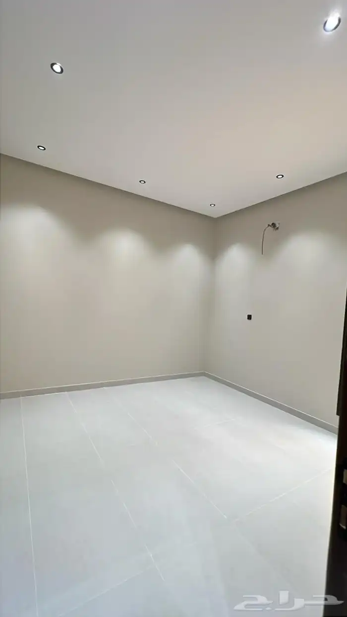 شقه ارضيه للبيع حي المصيف تبوك ب 750 9