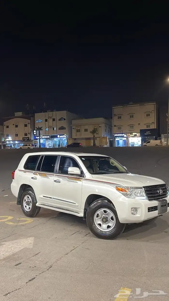 لاندكروزر 8 سرندل 2014 مالك اول 4
