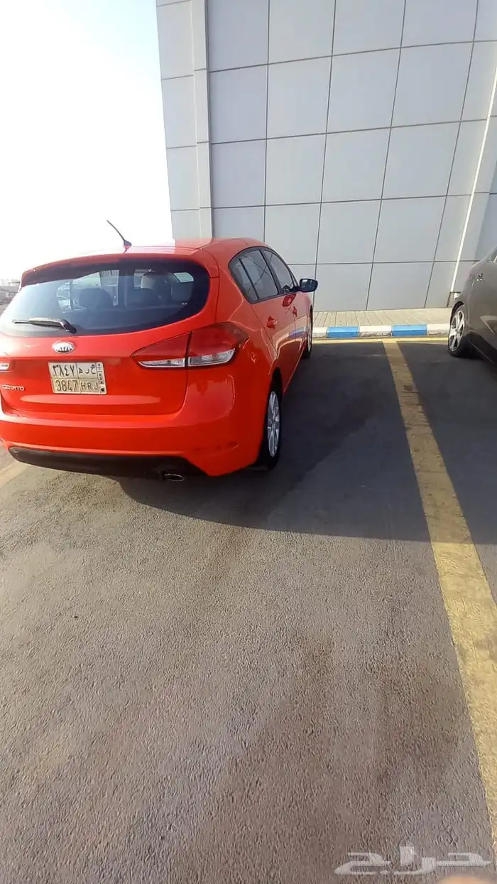 كيا سيراتو موديل 2014 هاتش باك 5