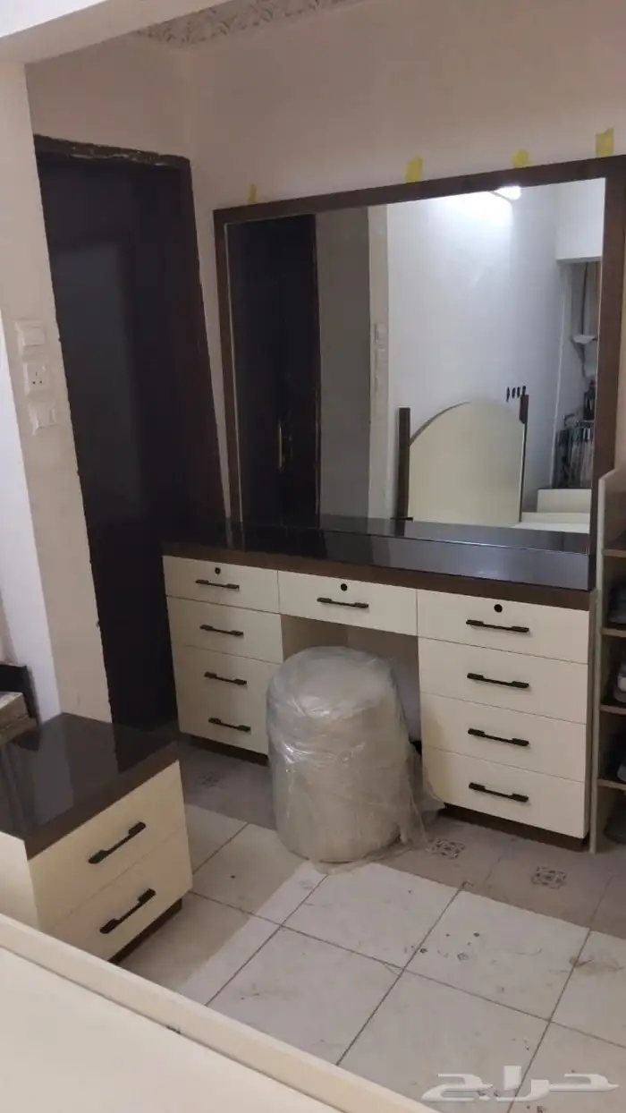 خزائن ملابس دولاب 1