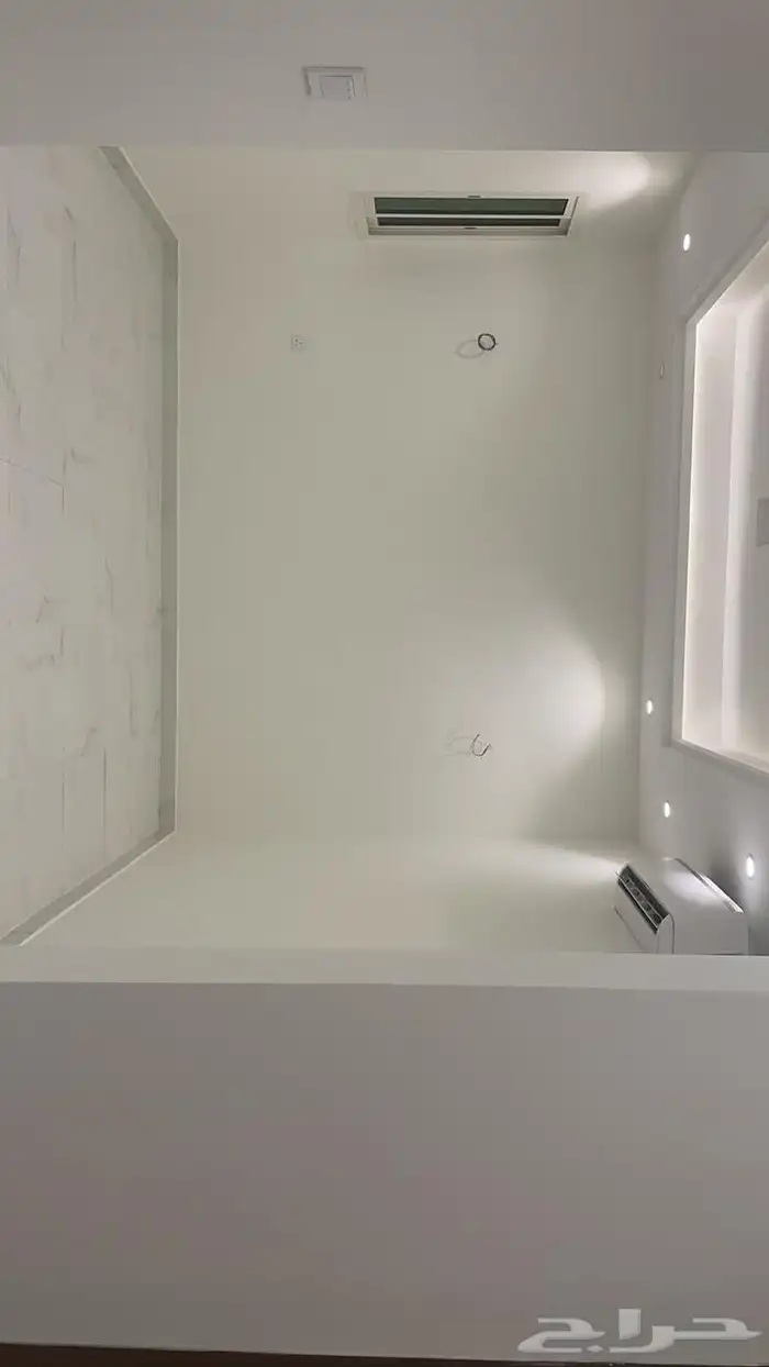 شقة دورين للايجار طويق 4