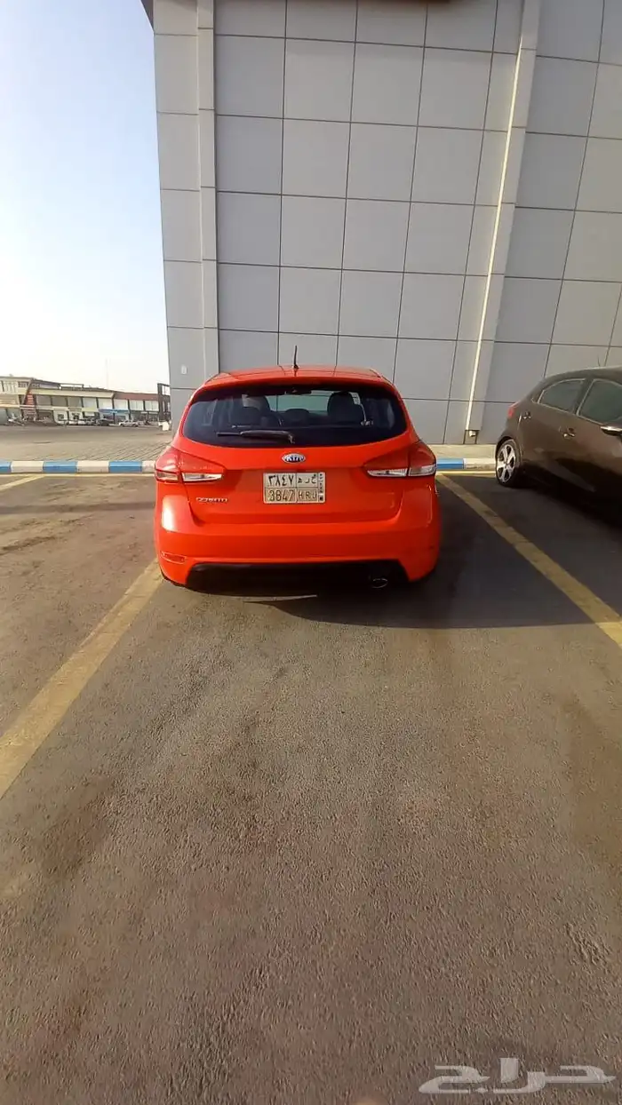 كيا سيراتو موديل 2014 هاتش باك 6