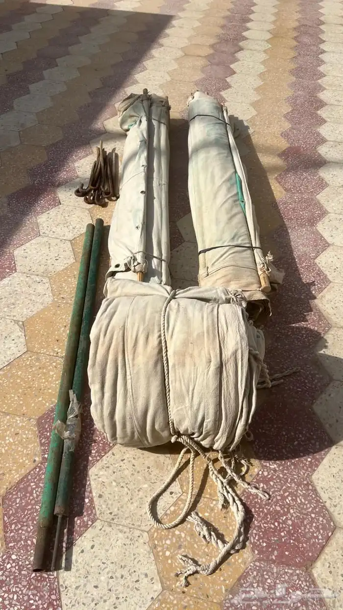 خيمة عمود 4 4 0