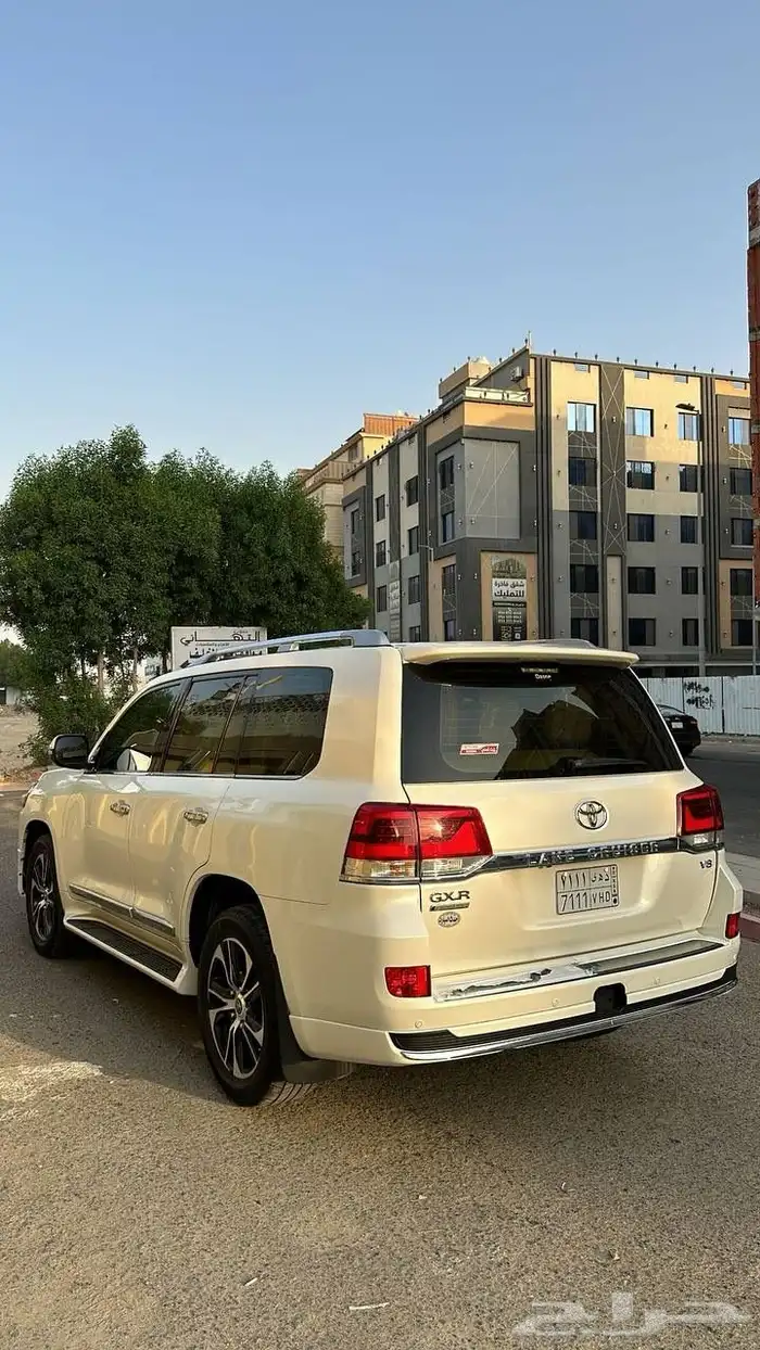 لاندكروزر GXR 3 سعودي 2021 قراند تورنق 5