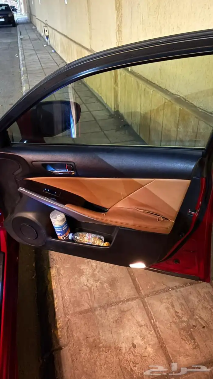 للبيع لكزسis2015 7