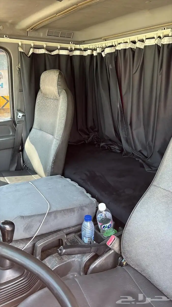 لوري 7م ايسوزو 2010 (( للبيع )) 8