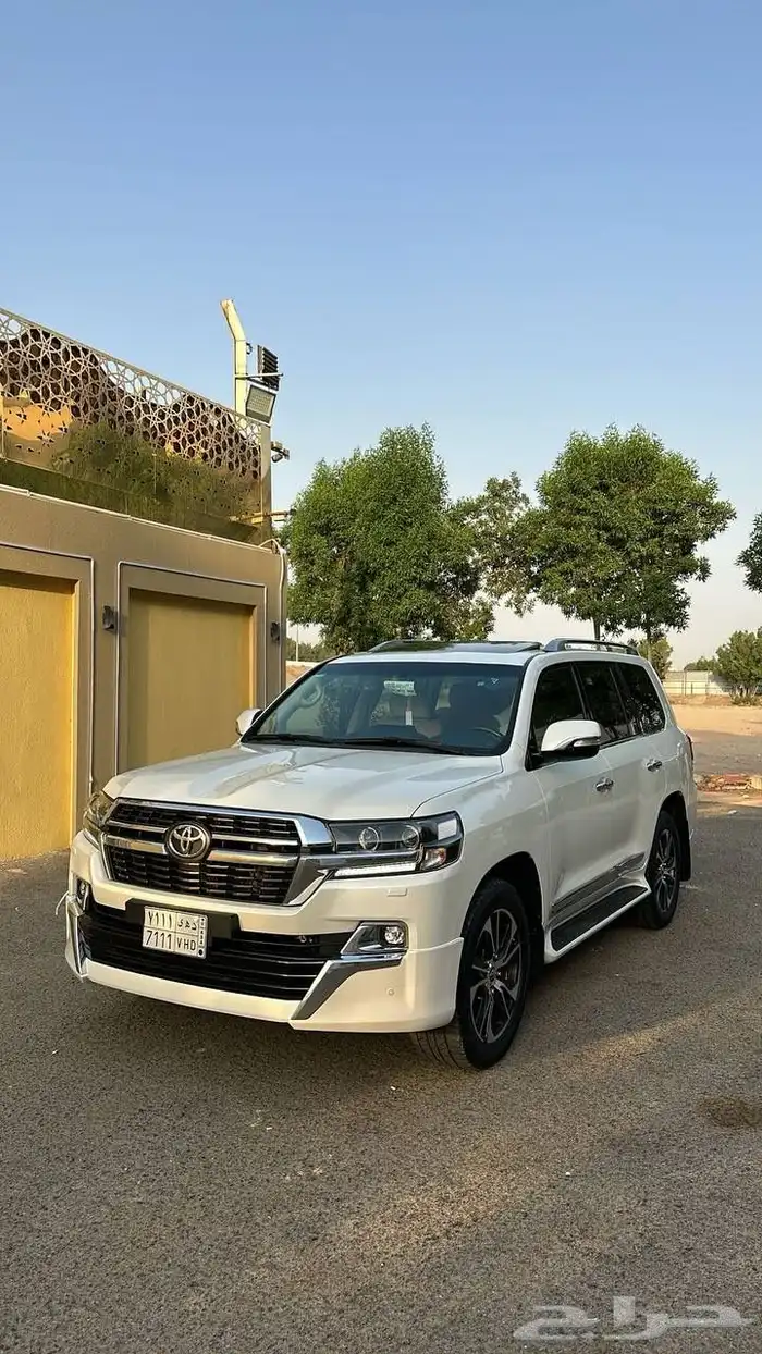 لاندكروزر GXR 3 سعودي 2021 قراند تورنق 2