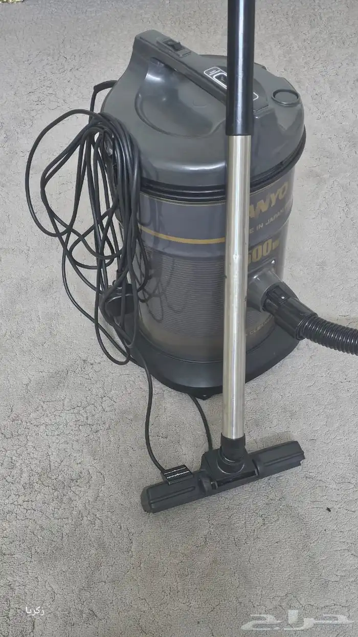 مكنسة sanyo 1