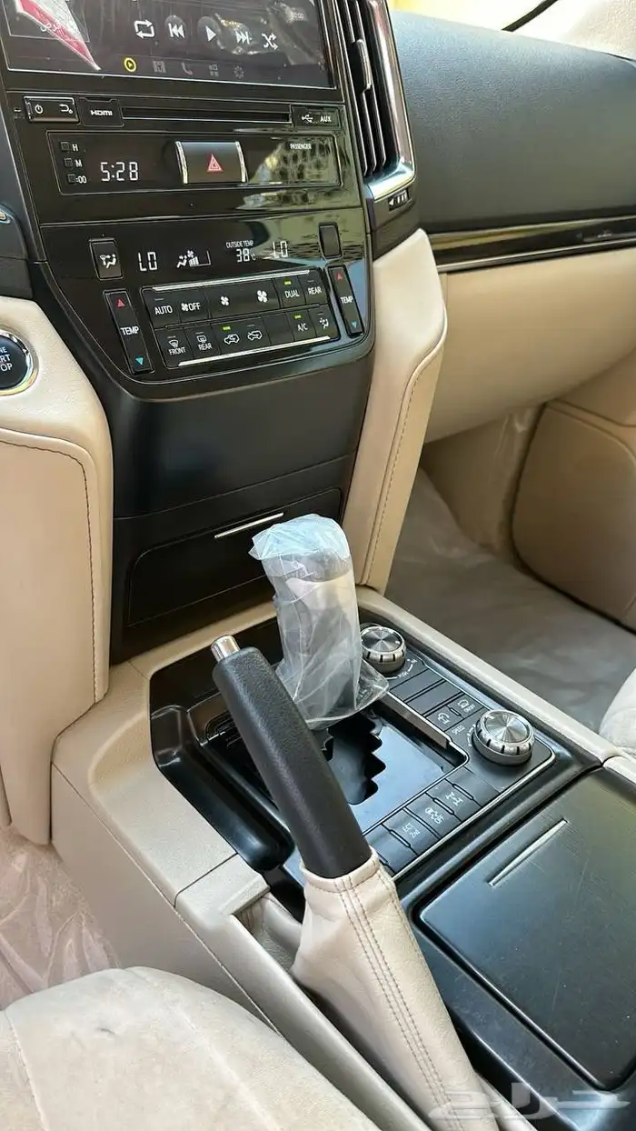 لاندكروزر GXR 3 سعودي 2021 قراند تورنق 18