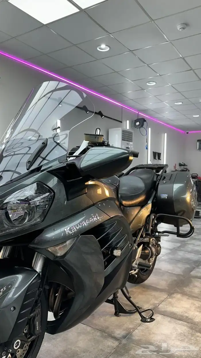 دباب كوزاكي 2013 كونكورس GTR1400 4