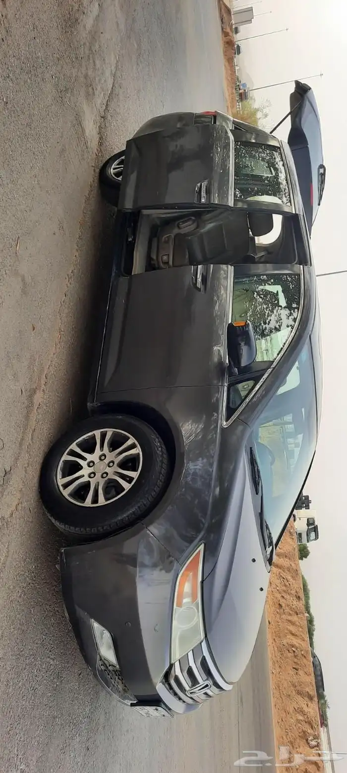 اودسي الموديل 2012 فل كامل مقاعد جلد فتحة سقف مكيف مركزي ث 3