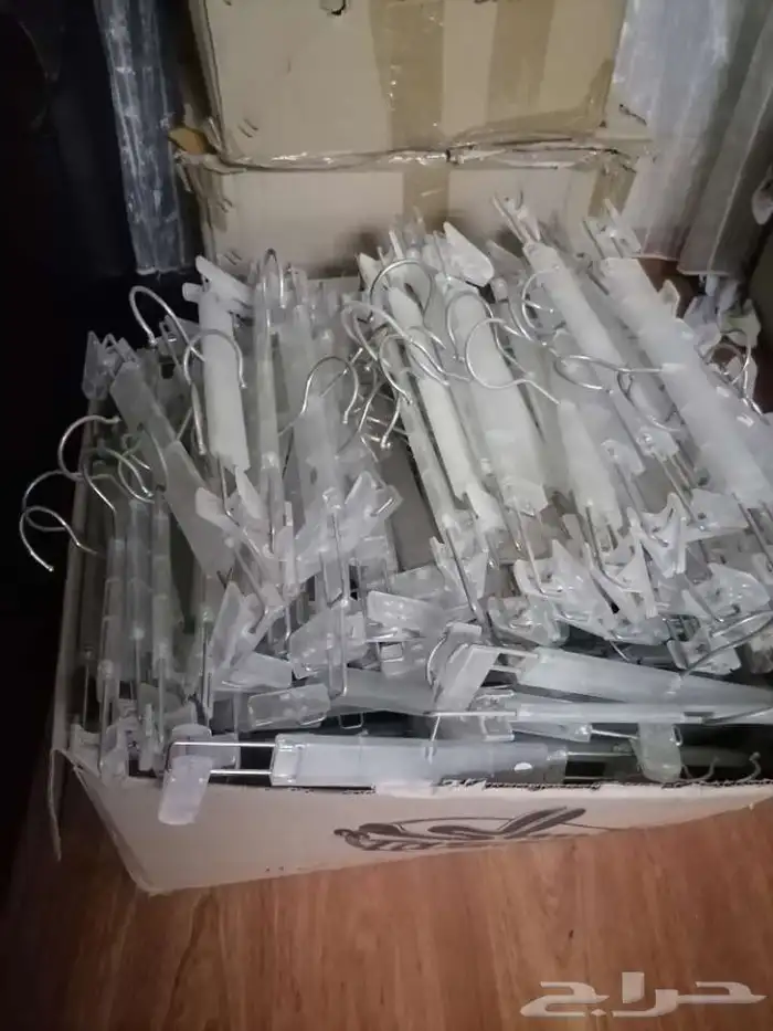 تعليقات ملابس 3