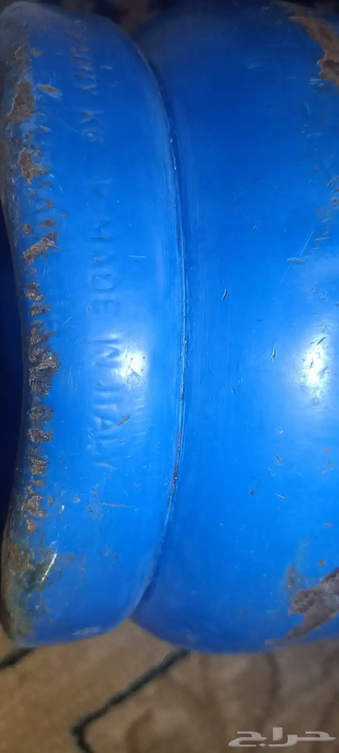 عزبه شبه متكامله للبيع 1