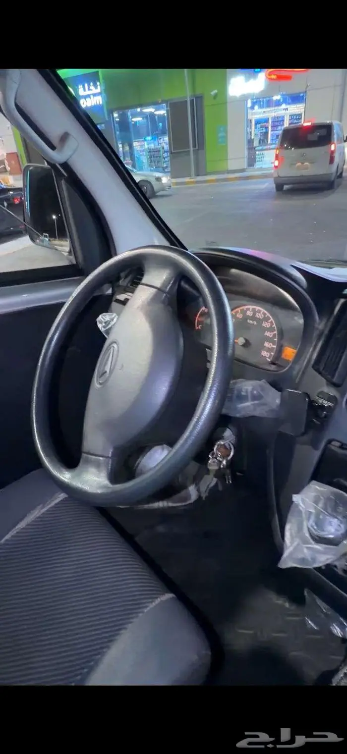 دباب للبيع 2014 نظيف جدا ي مدور النظيف شرط 0