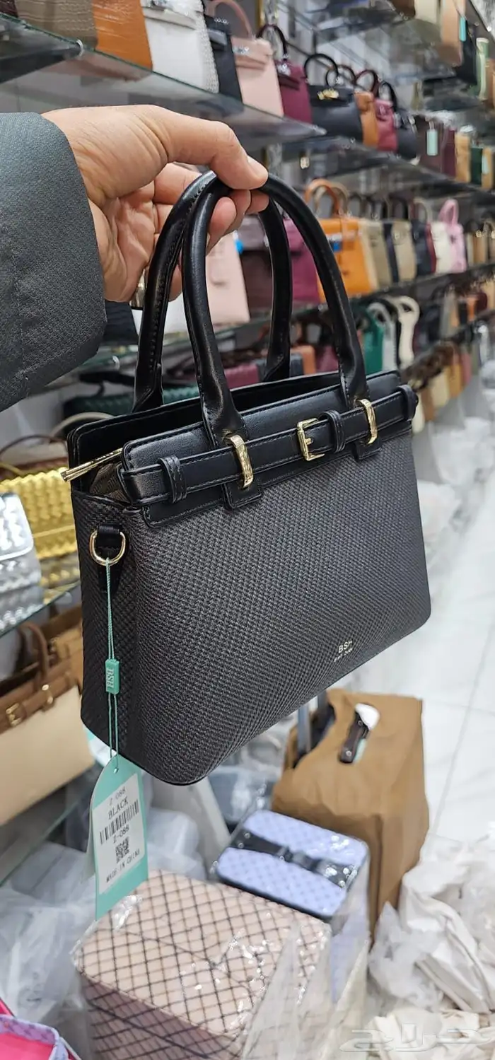 شنط نسائيه 23