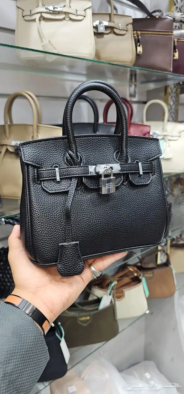 شنط نسائيه 20