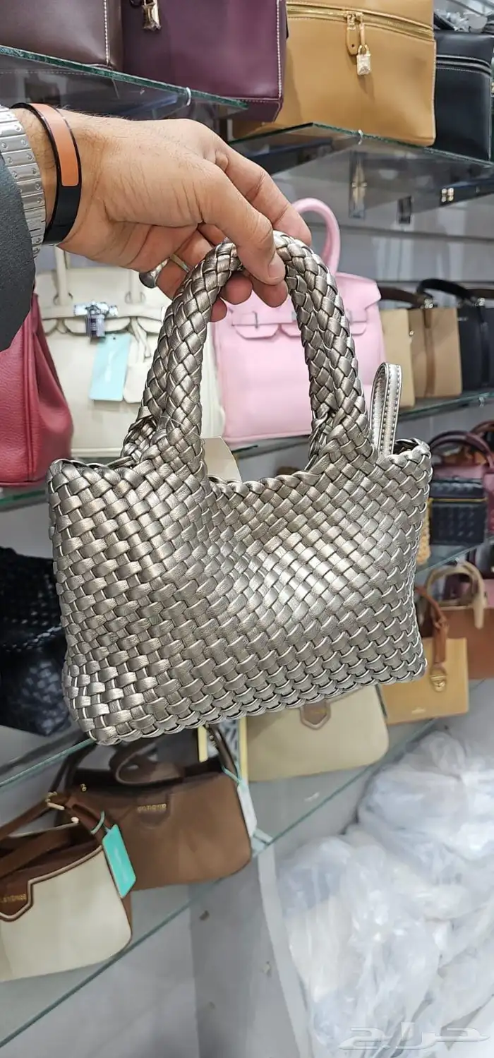 شنط نسائيه 21