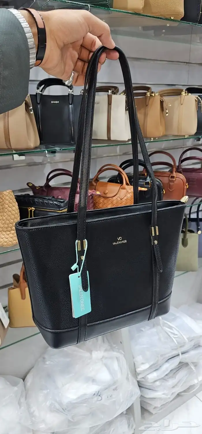 شنط نسائيه 22