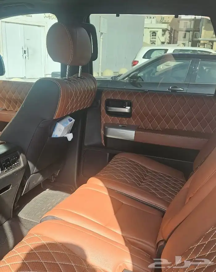 للبيع تويوتا سكويا بلاتينوم 2009 5