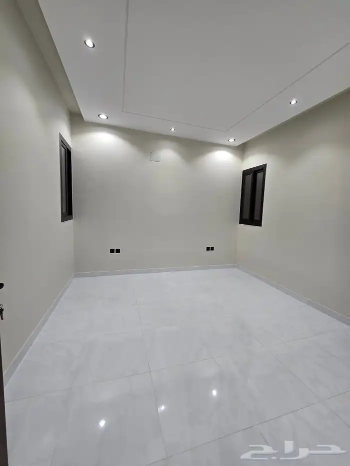 للبيع روف علوى مع ملحق تشطيب فاخر 9غرف بالمحاله أبها قرطبة 16