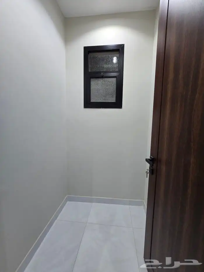 للبيع روف علوى مع ملحق تشطيب فاخر 9غرف بالمحاله أبها قرطبة 11