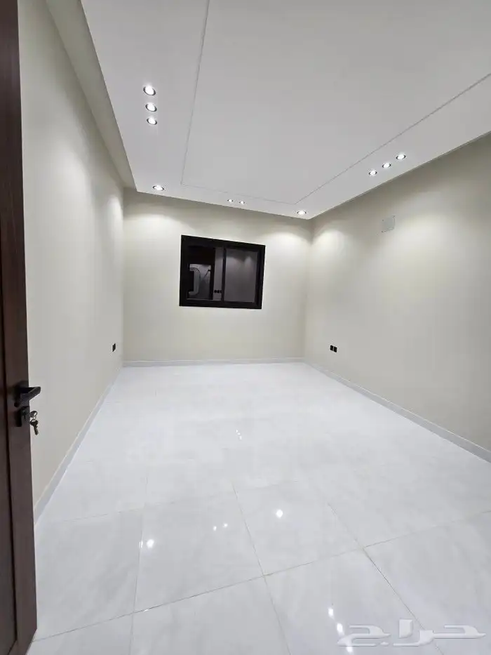 للبيع روف علوى مع ملحق تشطيب فاخر 9غرف بالمحاله أبها قرطبة 17