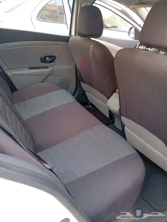 سياره رينو موديل 2012 الممشى 400 2