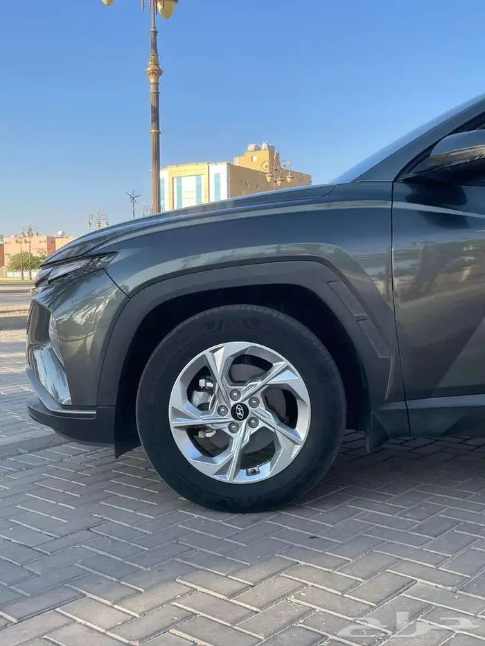 توسان 23 نص فل 5