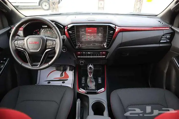 ايسوزو دي ماكس 2025 GT 4