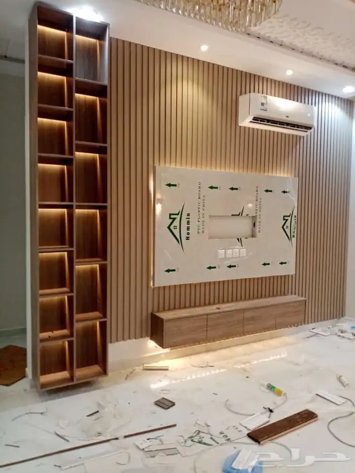 ديكور شاشة رخام مع تكسيات خشبية 0