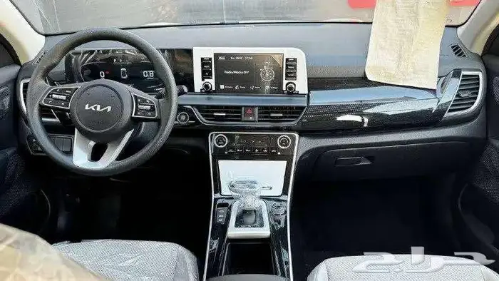 كيا سيلتوس استاندر 2025 لدى الخضر للسيارات 10