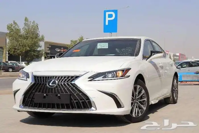 لكزس ES300 H AA 2025 سعودي بدون هامس ربح بنظام الدفعتين 0