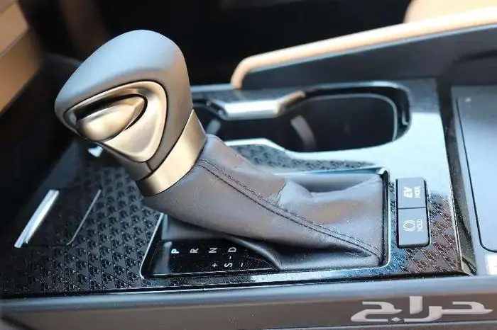 لكزس ES300 H AA 2025 سعودي بدون هامس ربح بنظام الدفعتين 7