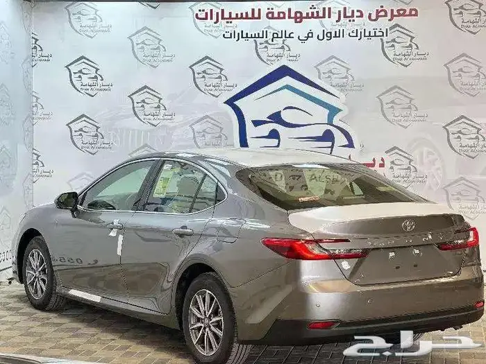 تويوتا كامرى E ستاندر بنزين 2025 كاش واقساط 4